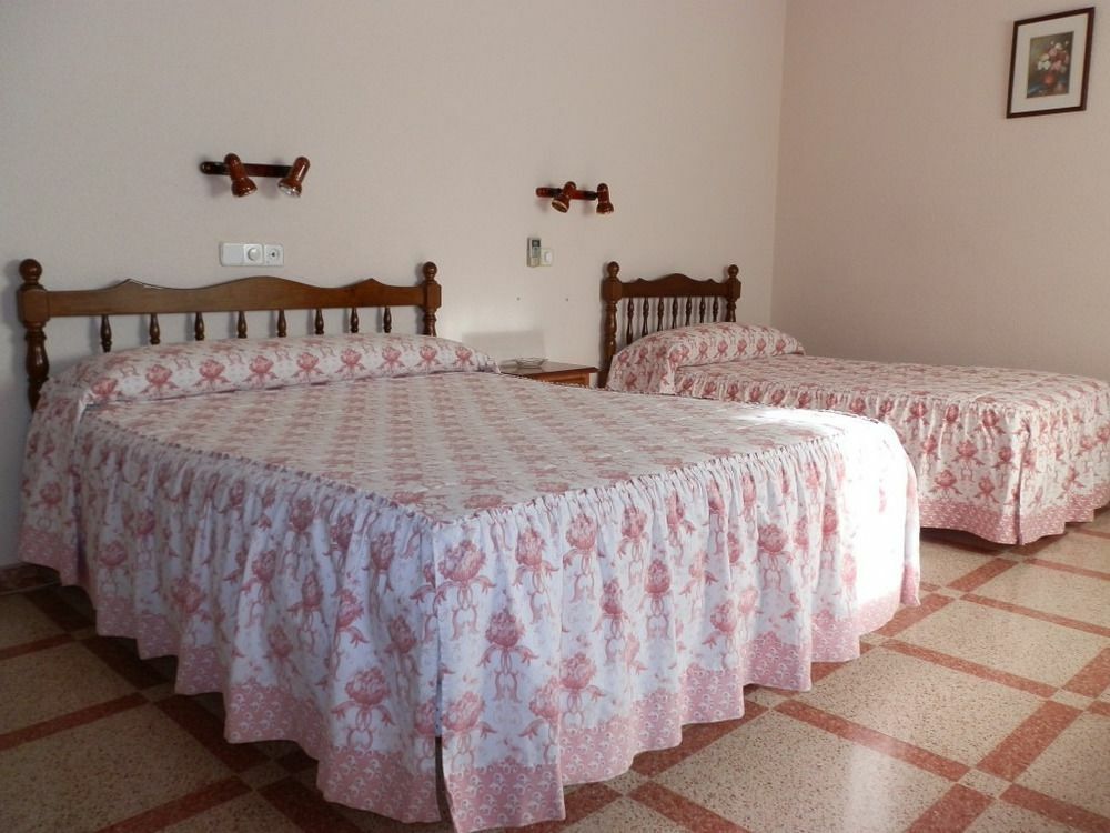 Hostal San Poul Consuegra Exterior photo